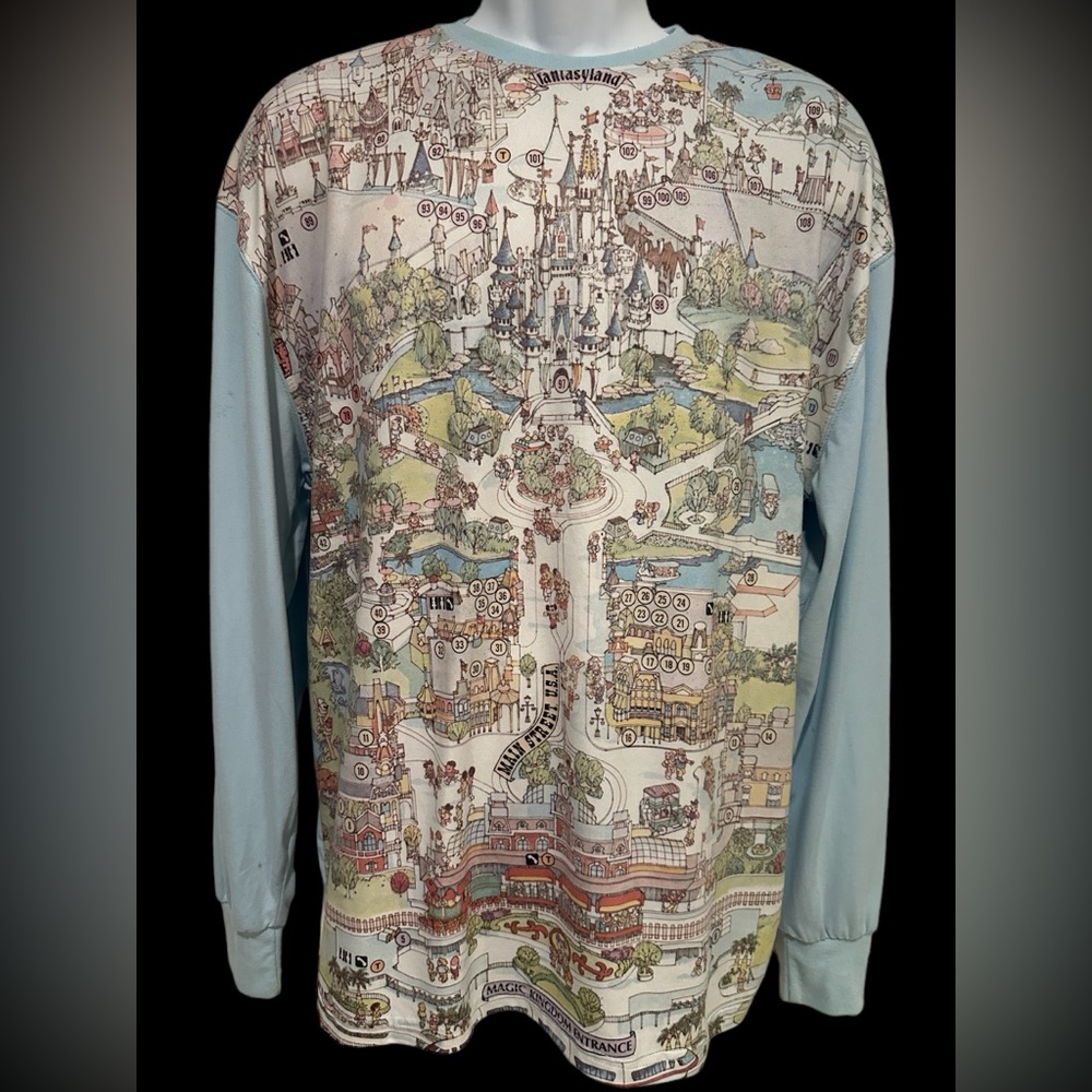 Walt‎ Disney World 50th Anniversary Vault Map Sweatshirt For Adults SIZE S NWOT
